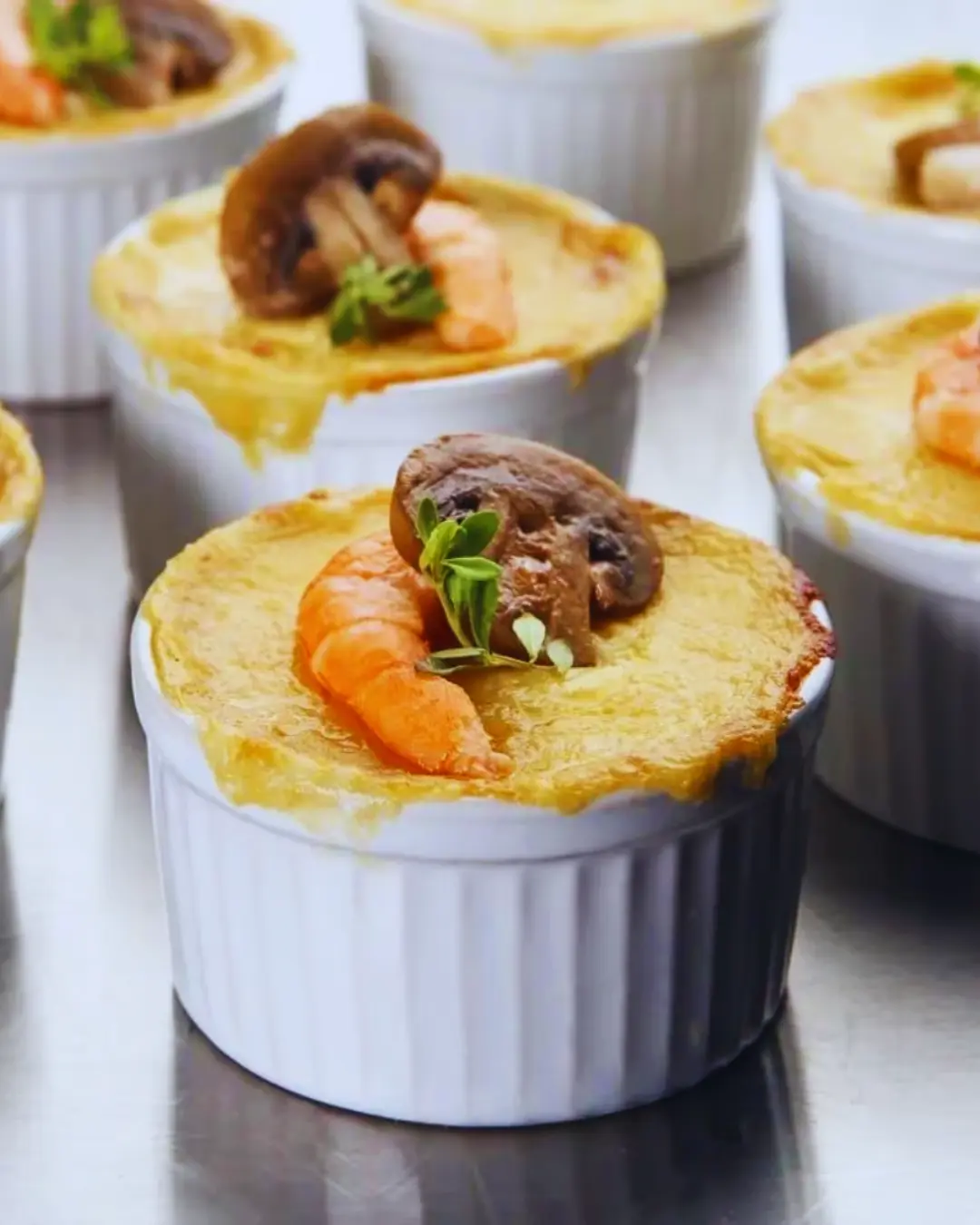 Petit gourmet servido em porção individual